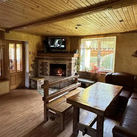 гуцулик Hotel *