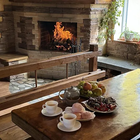 Hotel гуцулик Tatariv