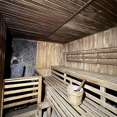 гуцулик Hotel *